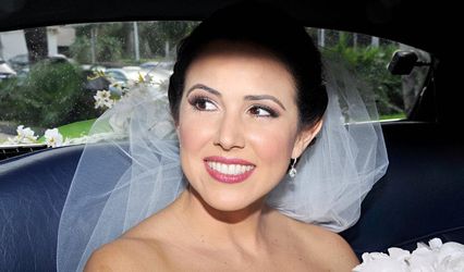 Gina Dearing Makeup Artist