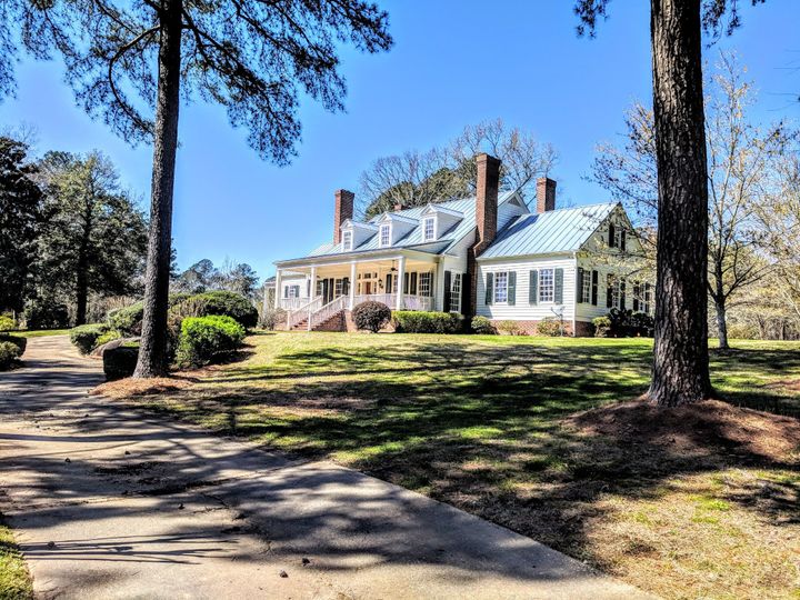 Rocky Pines Estate