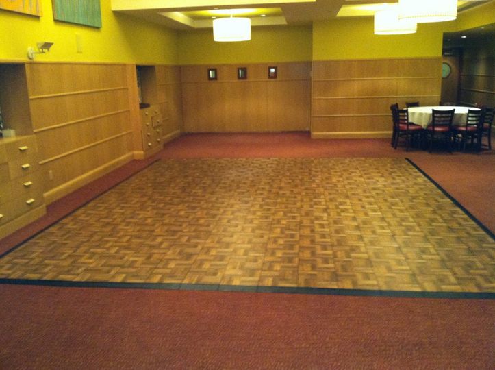Academy Rental Group Event Rentals Cincinnati Oh Weddingwire