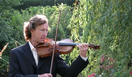 Violinist JamesSteven - Sounds of Celebration