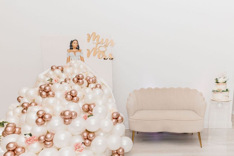 Nine Designs Luxe & Decor