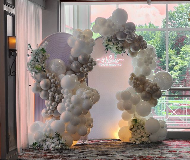 Mai's Balloonery and Decor
