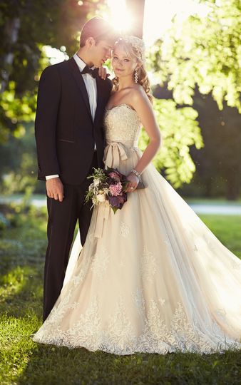 regis bridal and prom
