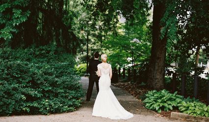 Sincerely Weddings