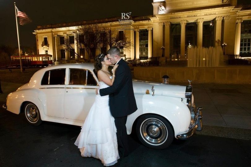 Champagne Limousines of IL