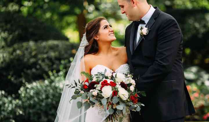 Hearts Flowers Flowers Tinley Park Il Weddingwire