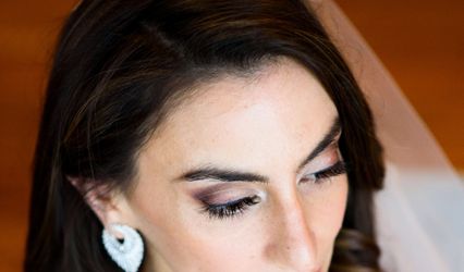 Amanda Mallo Makeup Artist