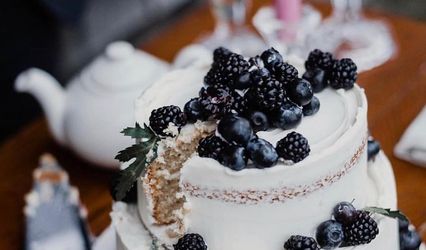 Cake by Brenna