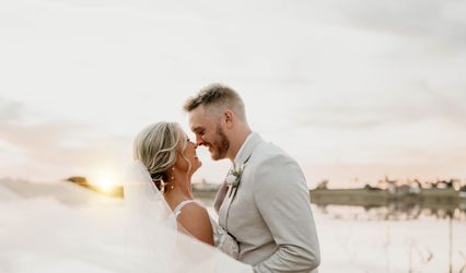 Rock and Love Weddings