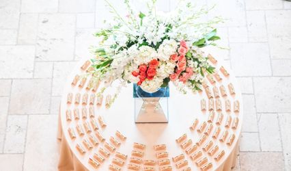 Versatile Elegance: Events & Design LLC