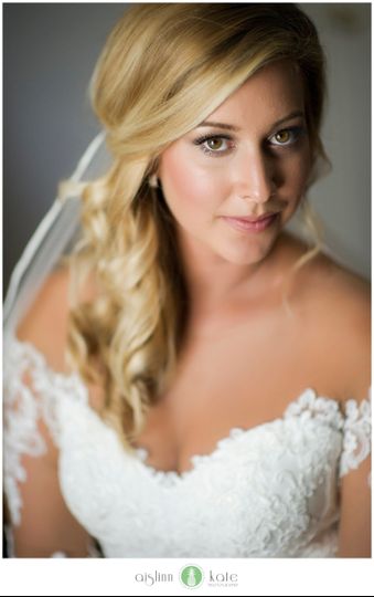 JMUAH! Jillian Jensen Holt MakeUp Artist & Hairstylist