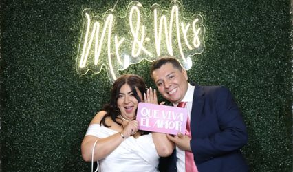 Just Smile Booth Rentals
