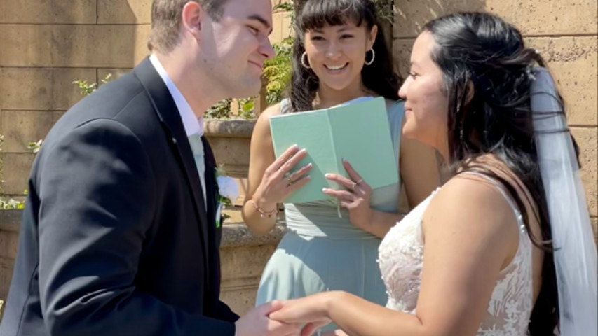 You may now kiss!