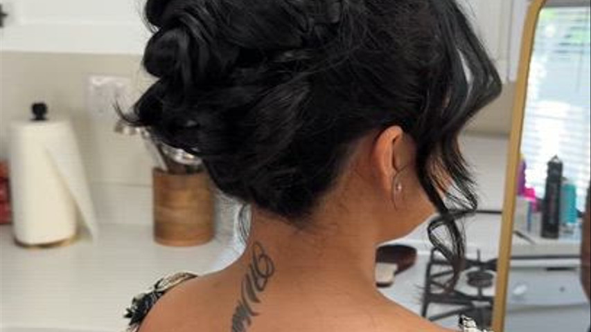 Hairstyle Updo