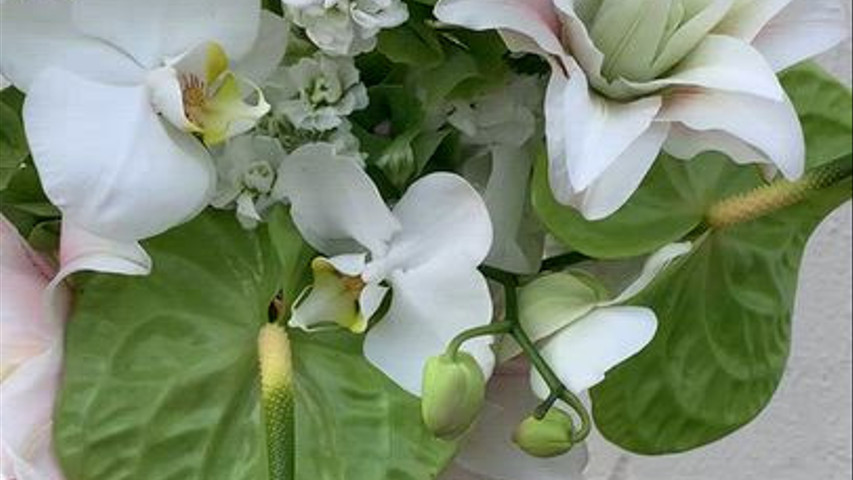 Green and white wedding bouquet 