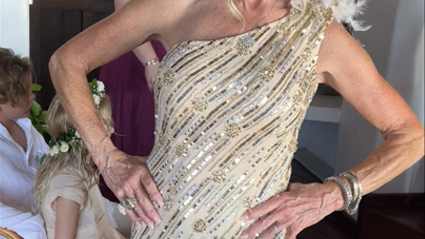 bride mom 