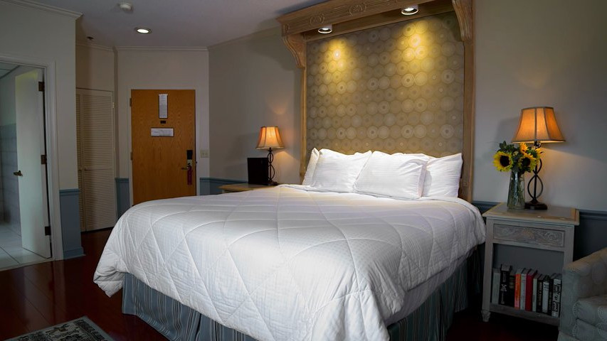 Traditional King Room