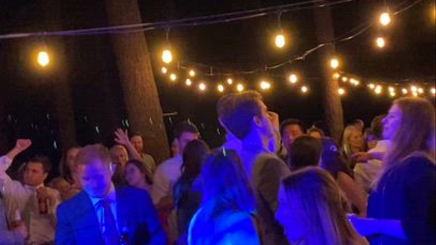 Dance at Tierra
