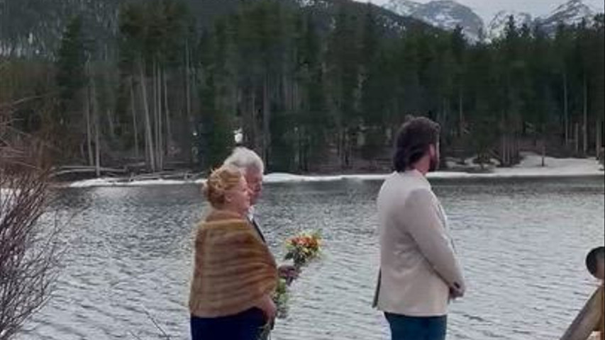 Micro Wedding in Rocky Mountain National Park