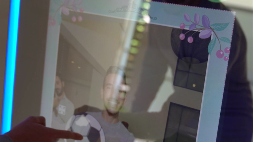 Air Mirror Booth 