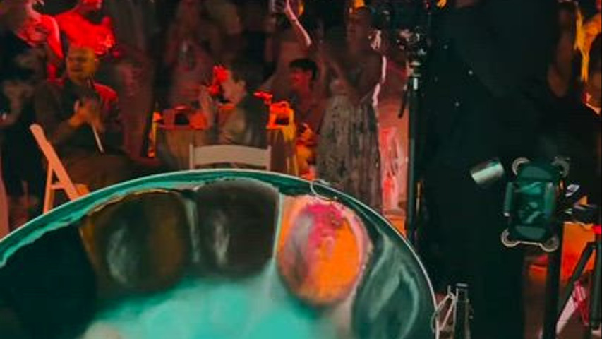 Island Welcome Experience – Live Steel Drum Vibes