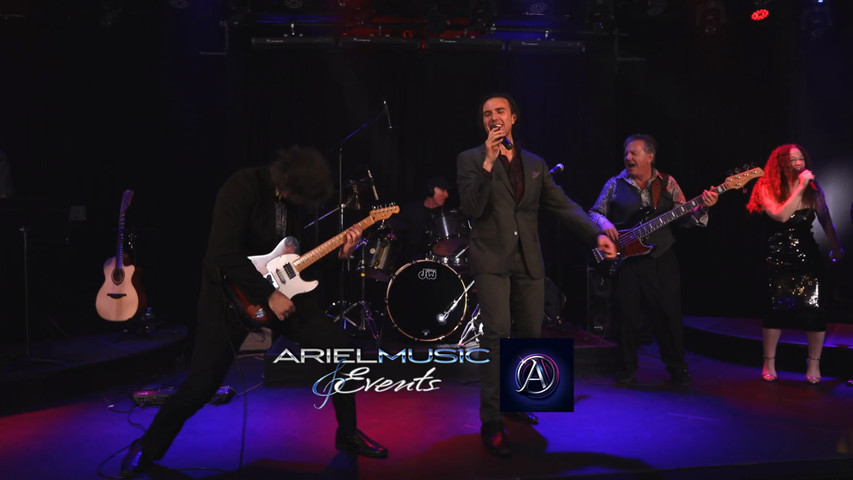 Ariel Dance Band - All The Small Things (Showcase) 