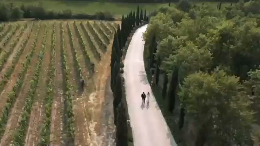 Celine & Davide’s Elegant Tuscan Wedding | A Timeless Celebration in the Heart of Italy