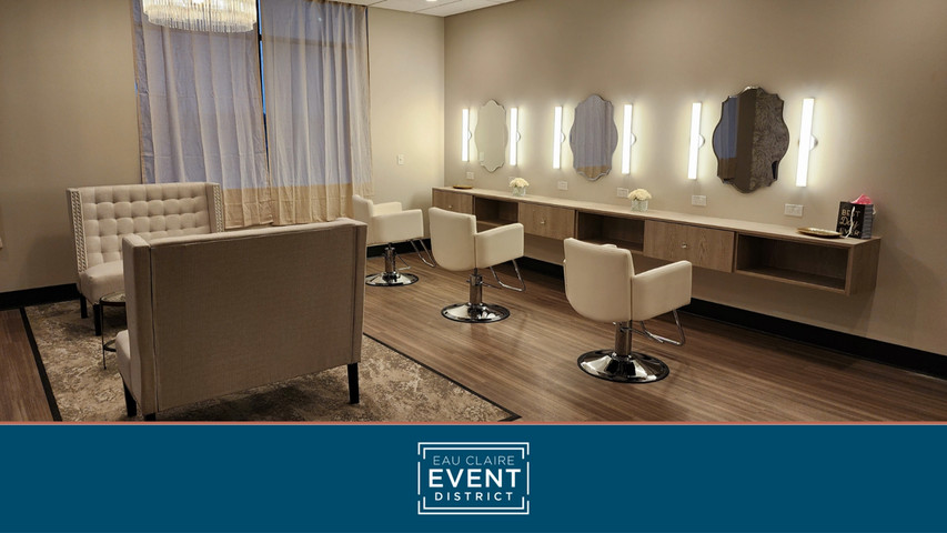The Crescent at Eau Claire Event District