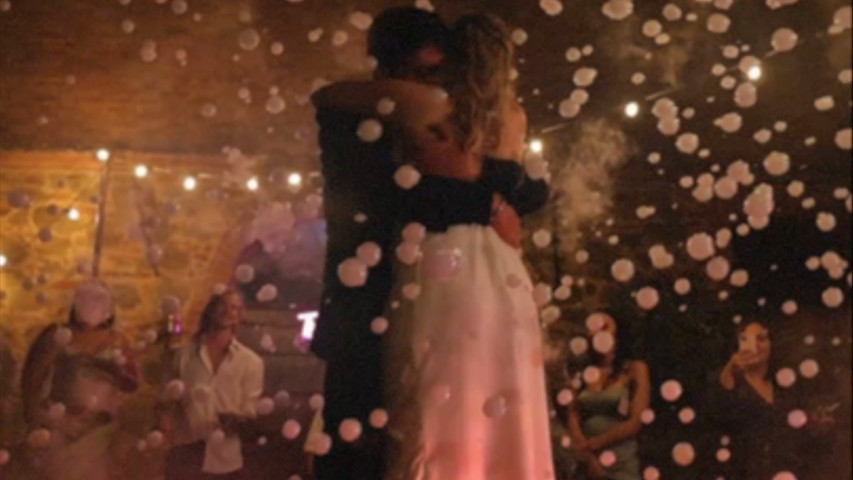 Bubble fog machine