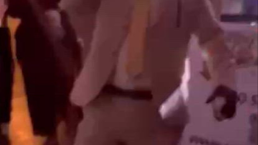 guest daniel sang a song for our bride and groom!