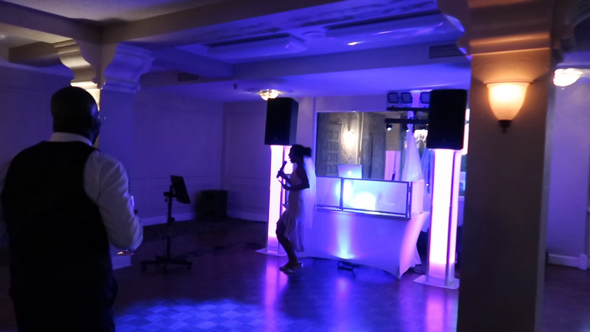 Bride Flowing Karaoke 