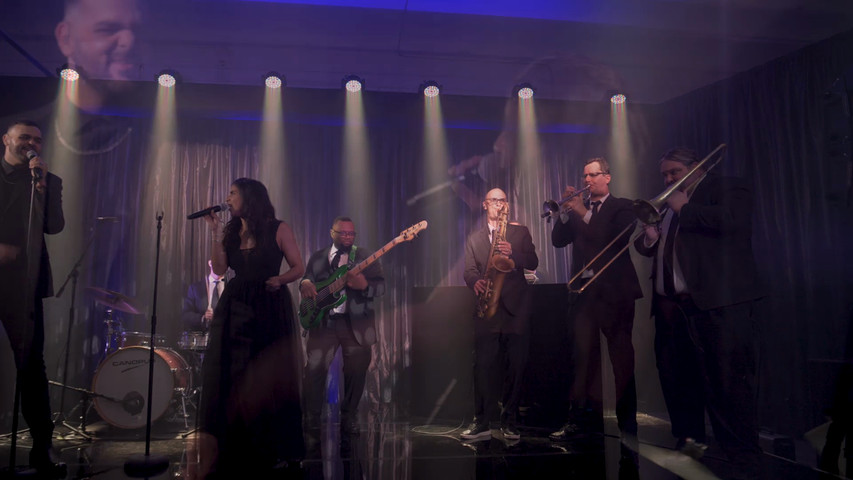 8 Piece Fusion featuring Ana and Robbie
