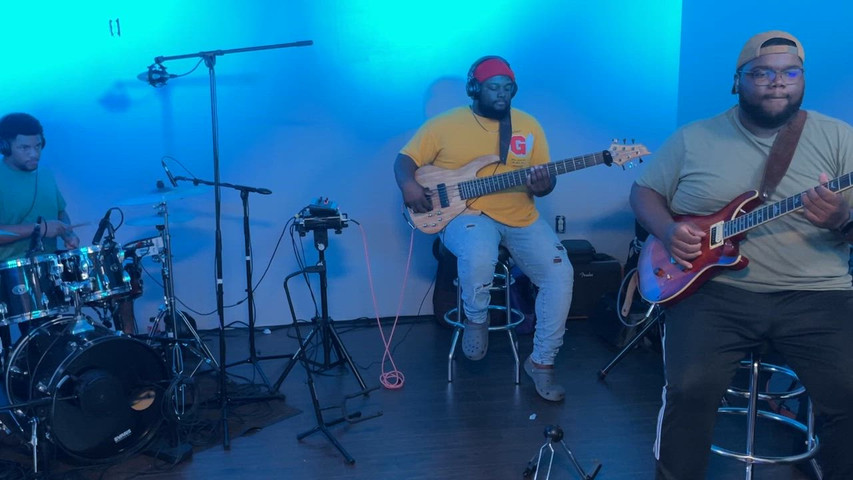 3RD AVE - Rock Wih You (Michael Jackson Cover)