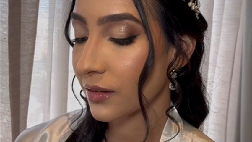 Glam Bride 