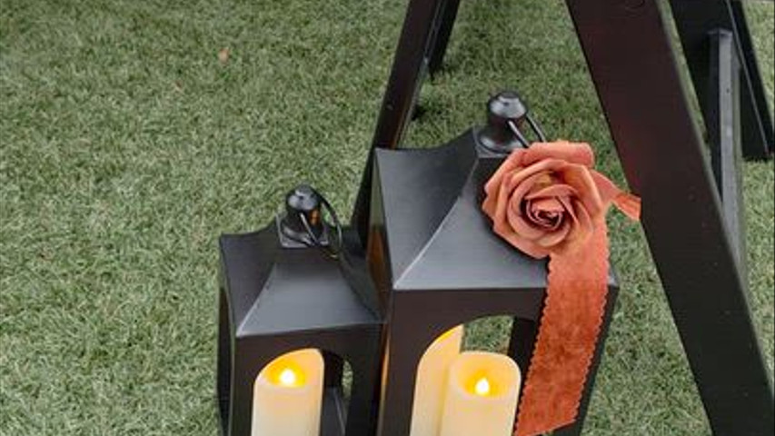 An October aisle
