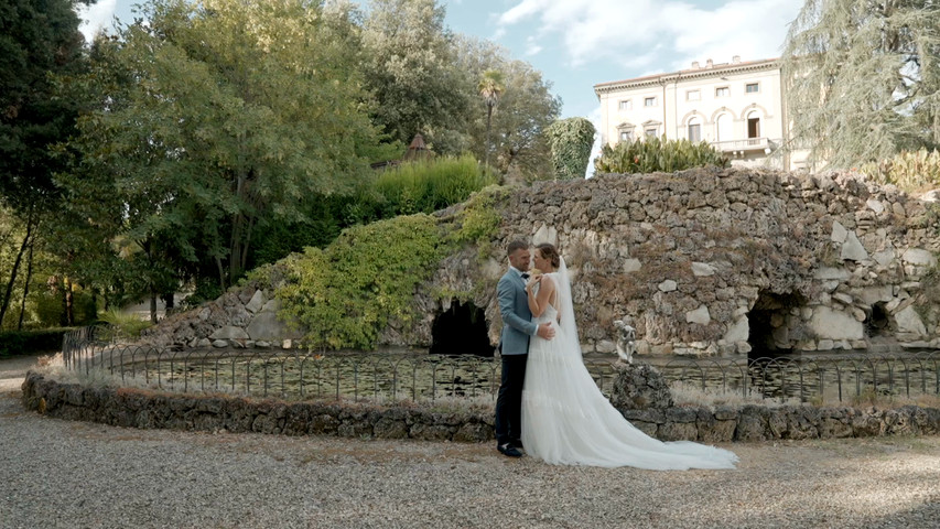 Ciara & Peter | Destination Wedding in Tenuta di Monaciano