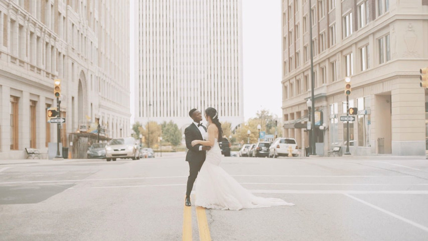 Brian & Sonia sNEEK Peek