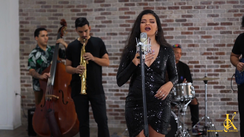 Jazz Quartet with singer - Fly me to the moon
