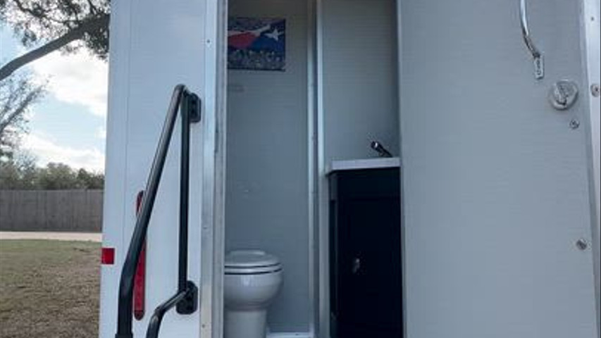 male stall 
