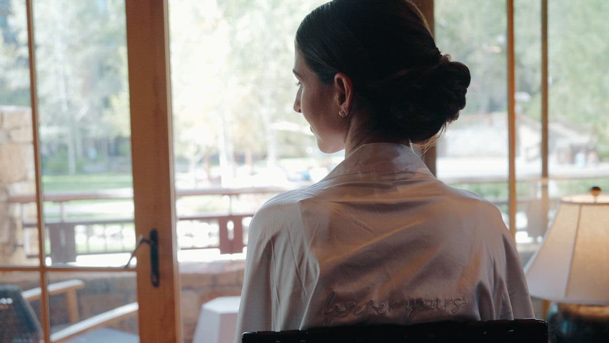 Getting Ready with HMU by Tanya | Luxury bridal beauty in the Mountain West