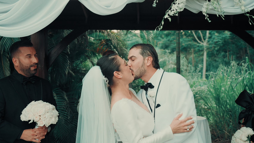 From Vows to Sunset – A Wedding Day to Remember