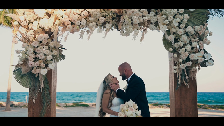 Kristen + Cris - Conrad Tulum - Tulum,México