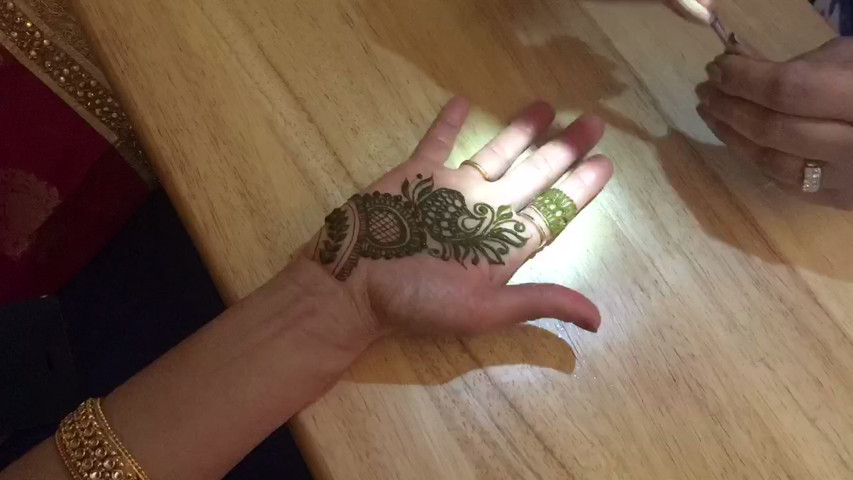 Video of guests Henna