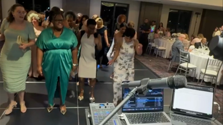 Cupid Shuffle Had Everyone on Beat