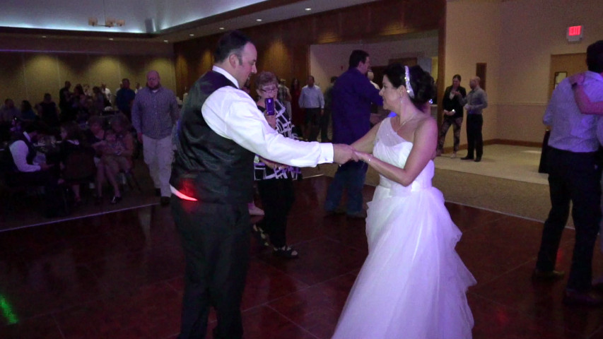 Alpha Omega Entertainment Dj Imperial Mo Weddingwire