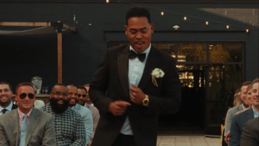 Groom Dances Down the Aisle to “Candy Rain” | Wedding Entrance Goals 😂💃