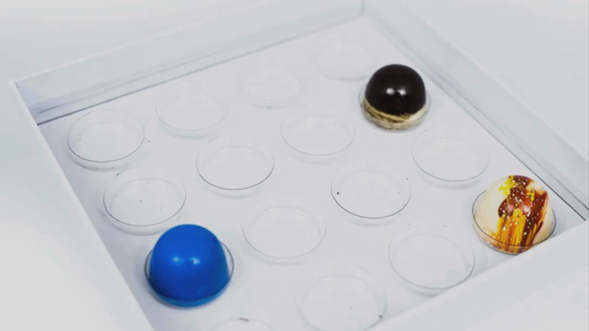 16-piece Signature bonbons