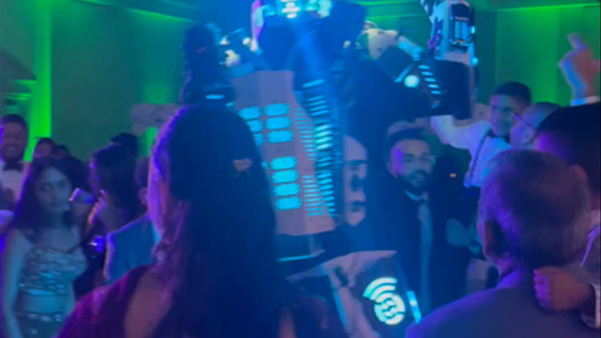 Dancing Robot
