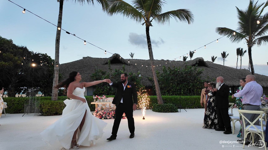 Makuto Deejay/Punta cana wedding DJ