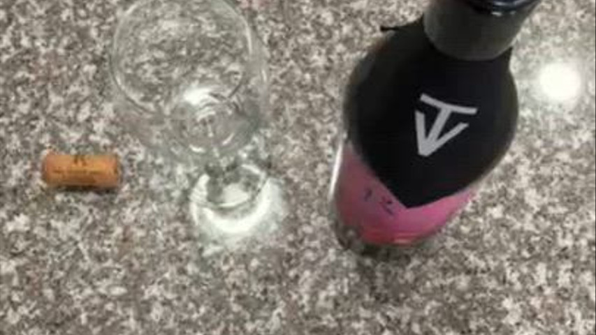 Vino Ties LLC